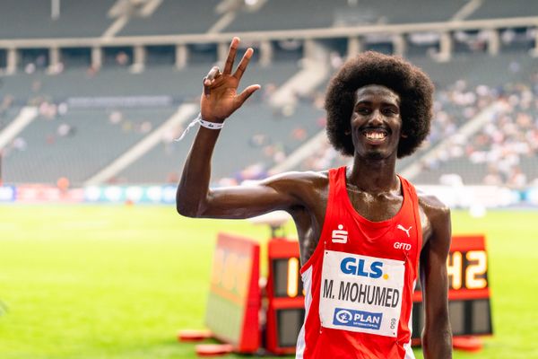 Deutscher Meister ueber 5000m Mohamed Mohumed (LG Olympia Dortmund) waehrend der deutschen Leichtathletik-Meisterschaften im Olympiastadion am 25.06.2022 in Berlin